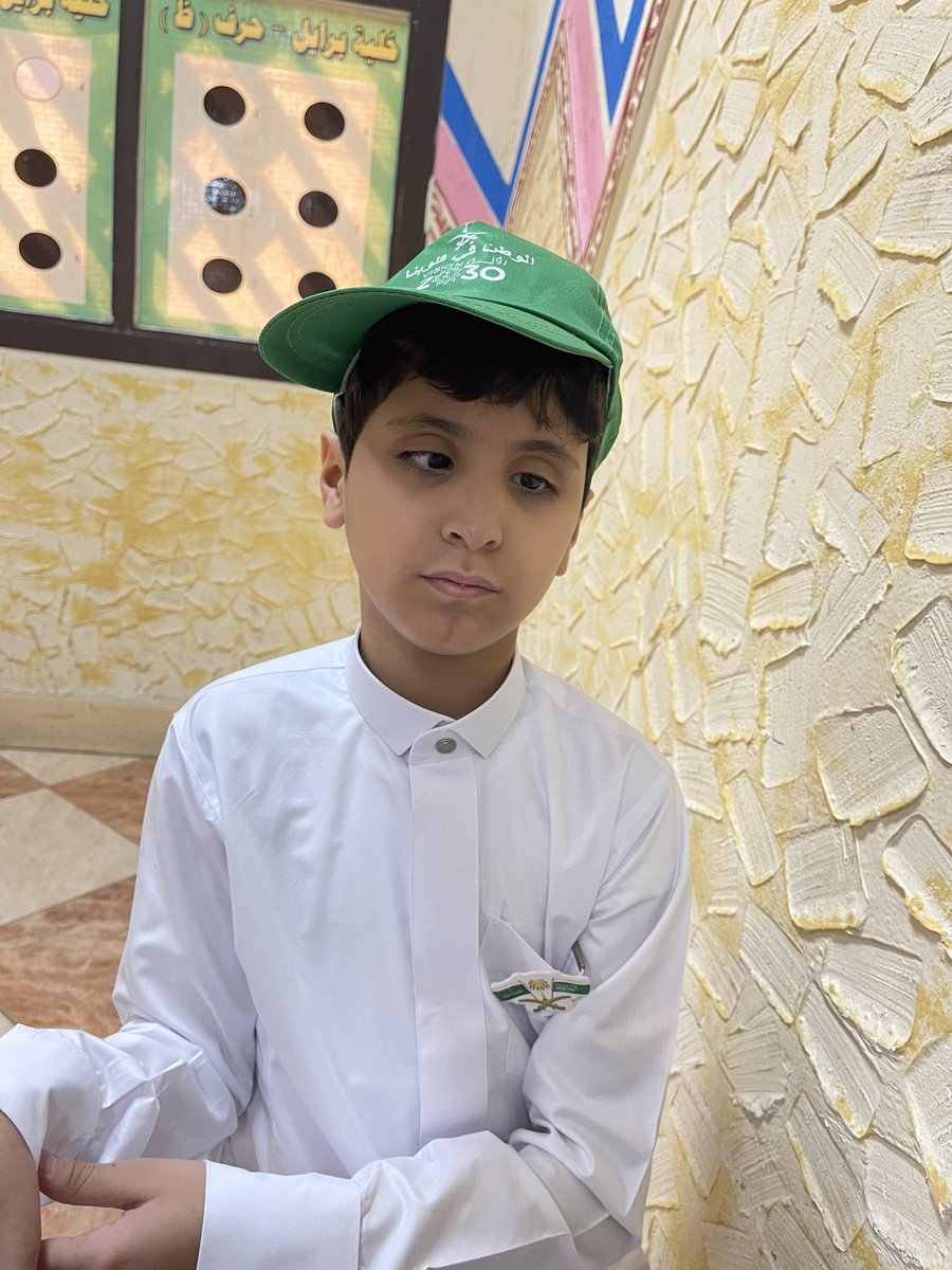 mohdalfawaz1's tweet photo. إبداع يفوق الوصف بنموذج جميل من تقديم الإين / ماهر الزهراني احد طلاب التربية الخاصة المكفوفين بالصف الرابع نور…
الوطن بطريقة برايل … حبًا ومشاعراً…
#اليوم_الوطني_السعودي_92 
#هي_لنا_دار٩٢ https://t.co/haaK12ZDXB