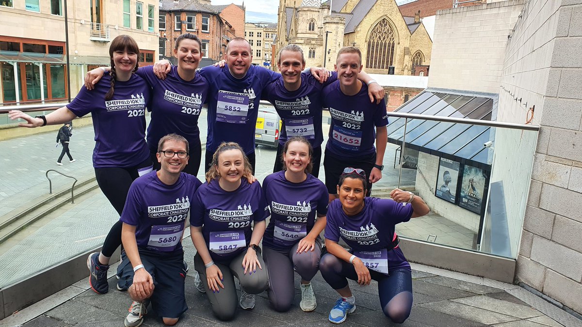 SHU_Alumni's tweet photo. #TeamHallam is ready to take on the steep hills of Sheffield and run the #Sheffield10K this morning in support of students seeking asylum in the UK🏃‍♂️💪👏

Donate to their fundraiser today - https://t.co/Rjwsu7sUX0 https://t.co/QLkkTqQrl5