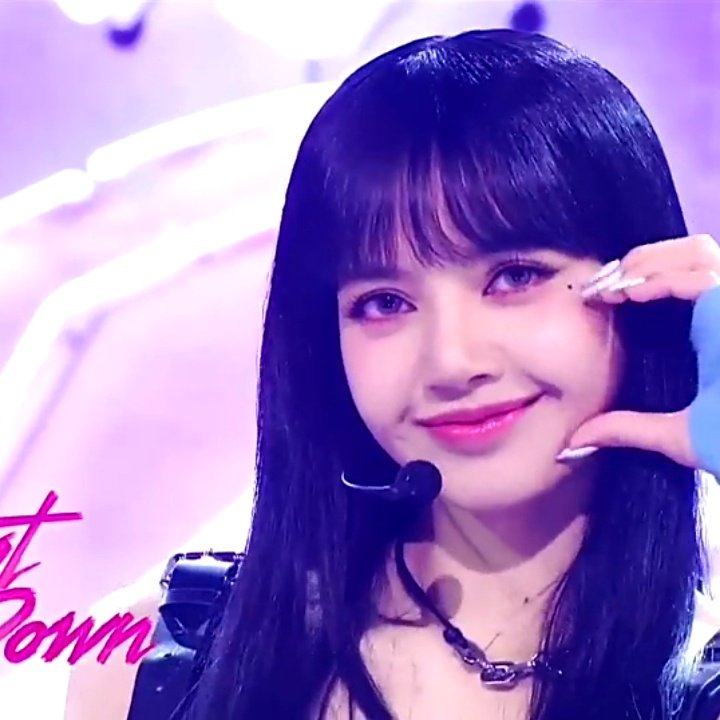 CYBERJNLS's tweet photo. jenlisa ending fairies https://t.co/SvcKENdLGk