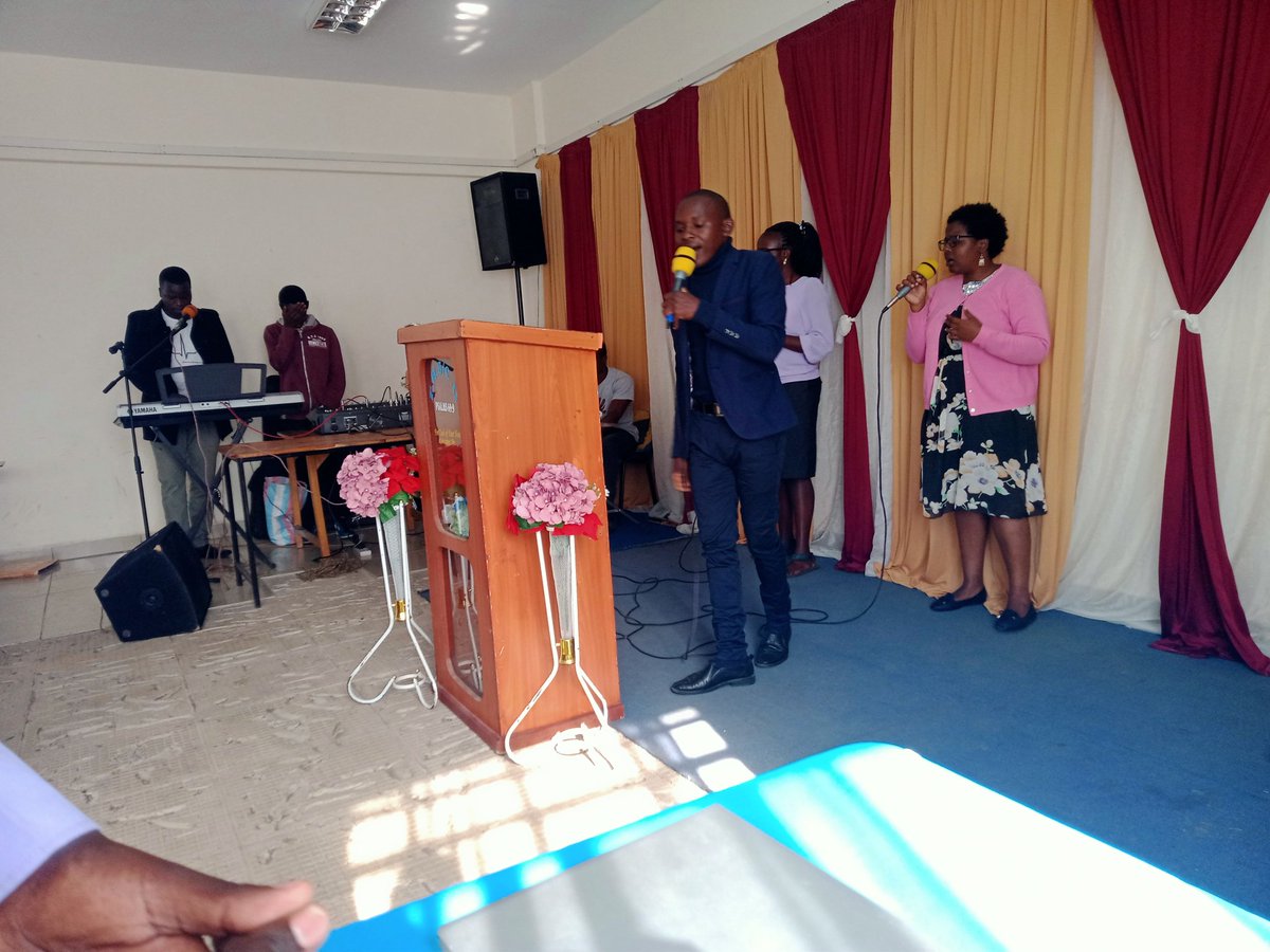 mwalimuabel's tweet photo. It is a FOCUS Sunday at Egerton Faculty of Health Sciences Christian Union.
#ReachingStudentsChangingNations
@focuskenya @FOCUSNakuru https://t.co/1WeXI1lR6F