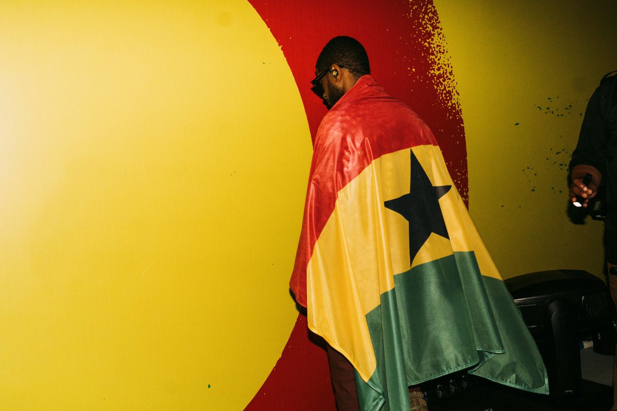 DonTreasureKK's tweet photo. @Usher Made Africa Proud ..
#GlobalCitizenFestival #bozamanfamily https://t.co/2P0tSmZh3f