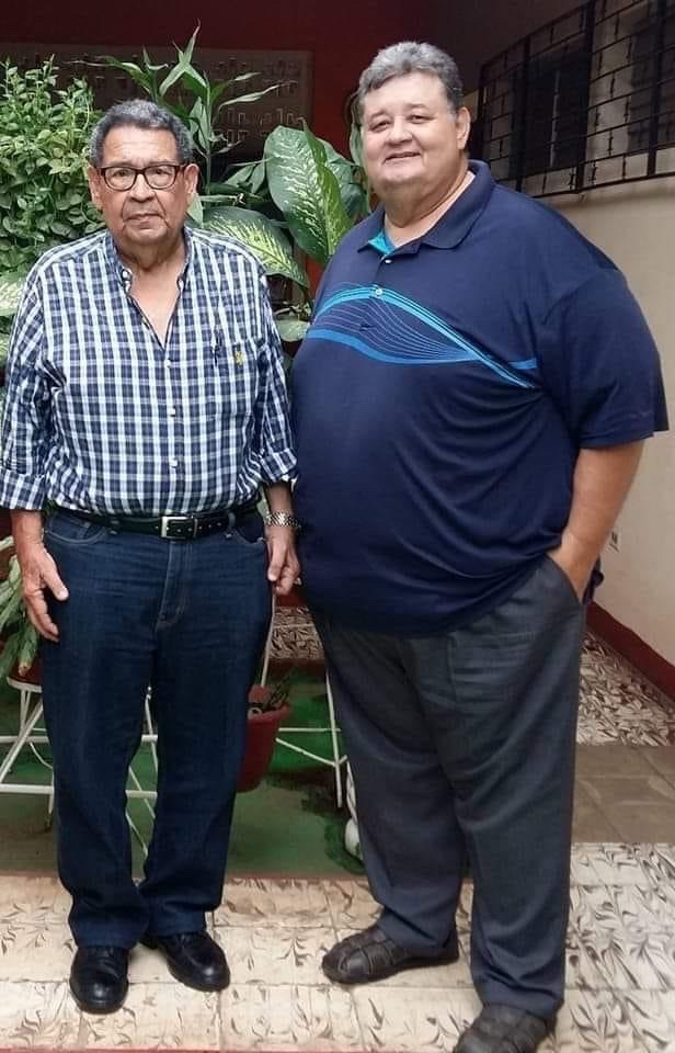 NavarroWillfre's tweet photo. Mi colega diputado está de luto por el fallecimiento de su papá, Joaquín Absalón Pastora Zuñiga, un destacado 
periodista, intelectual, novelista e historiador. Mi más sentido pésame a la familia de Moisés. Estoy seguro que seguirá el legado de su padre. https://t.co/yN69KcY1ih