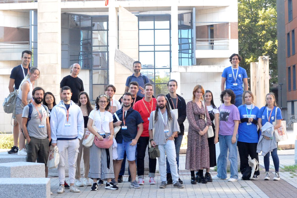 peekaboo_anim's tweet photo. What a week! 🤩🥰

We pitched our new show ‘Best Friends Forever… Stranded!’ 🐔🐷🐊 with good feedback, won the Producer of the Year award 🏆, participated at the students coaching session 👩‍🎓 for the Spotlight on Spain 🇪🇸 and hosted the board meeting at Animation in Europe 🇪🇺 https://t.co/3mfTqKv8Rs