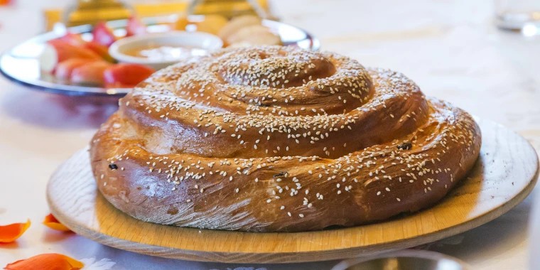 As the sun sets this evening we wish Shanah Tovah to the Jewish community and our Jewish Brethren