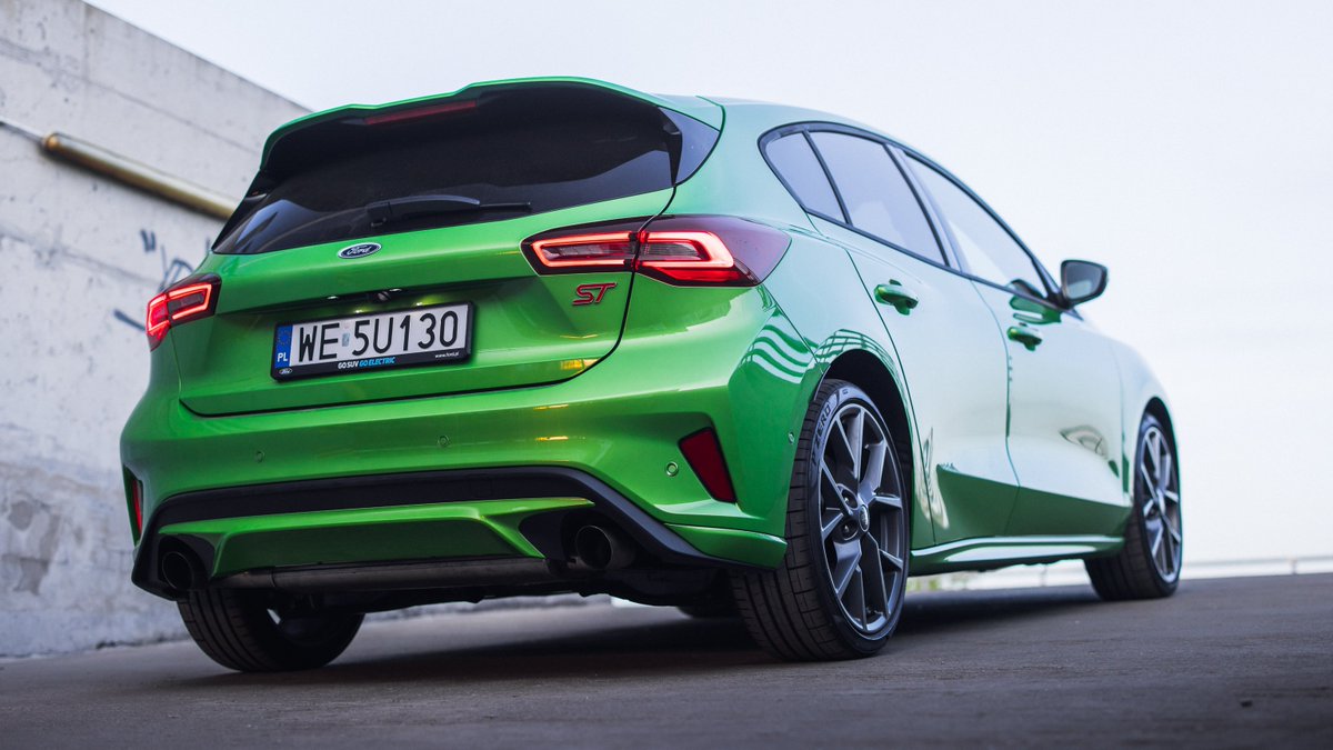 FordPolska's tweet photo. 👉 #FordPolska #STSunday
▫️ A my dzisiaj wyruszyliśmy na warszawskie ulice z #FocusST🏁
Udanego dnia https://t.co/03Y6E8afYc