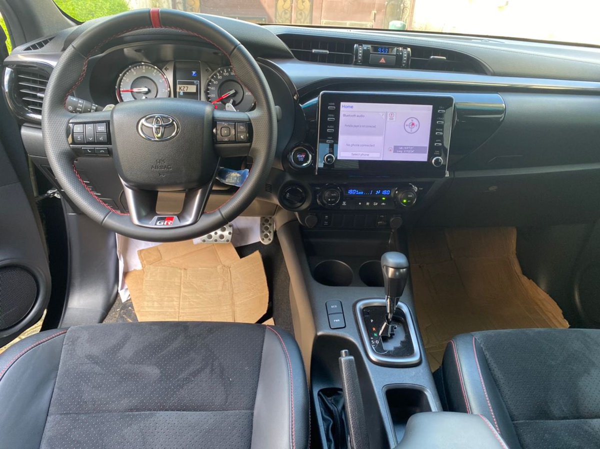 tosanblak's tweet photo. 👉Description:⚡⚡⚡️ Brand New Toyota Hilux GR-Sport 2022 Model V6 engine full option available...
DUTY ✅ 

👉Price:  42 million negotiable 

👉Kindly call 08065119924 or send a dm

👉Location: Abuja
#abujacars #cardealers #cars #affordablecars #abujaautodealership #hilux2022 https://t.co/u7ivyLOkTN