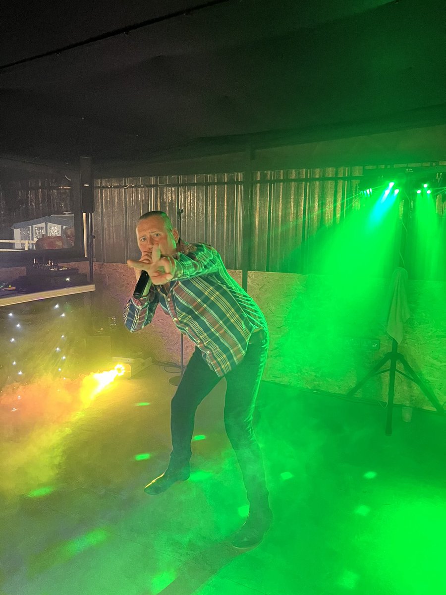 Pillaton Hall Farm tweet media