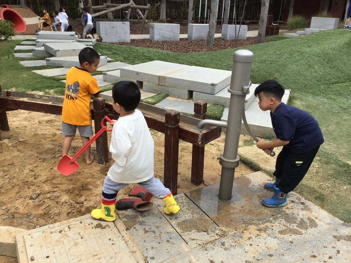shemogani's tweet photo. Learners have #agency when they express their theories of the world and these are honoured in the environment. #pyp @NISChina https://t.co/w3FniPUgdR
