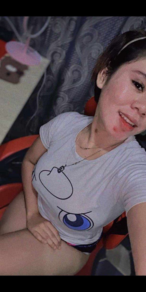 malaygurl tweet media