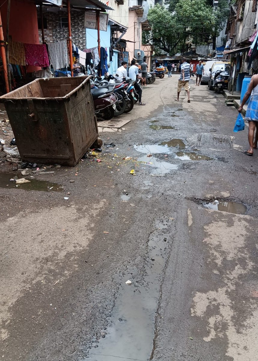 consica_eugene's tweet photo. @MNCDFbombay
@mybmcWardGN
@VarshaEGaikwa
Very worst condition of road at mother Teresa road public can't walk because Dirty water flash on them repair it as soon as possible
#mncd https://t.co/Oy6W3c3Kej