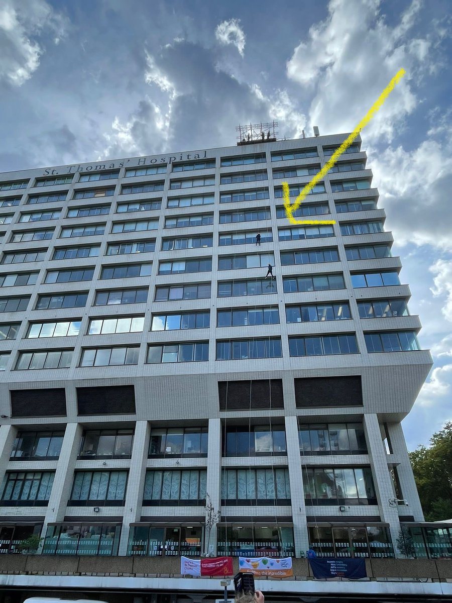 Lizzie Nash tweet media