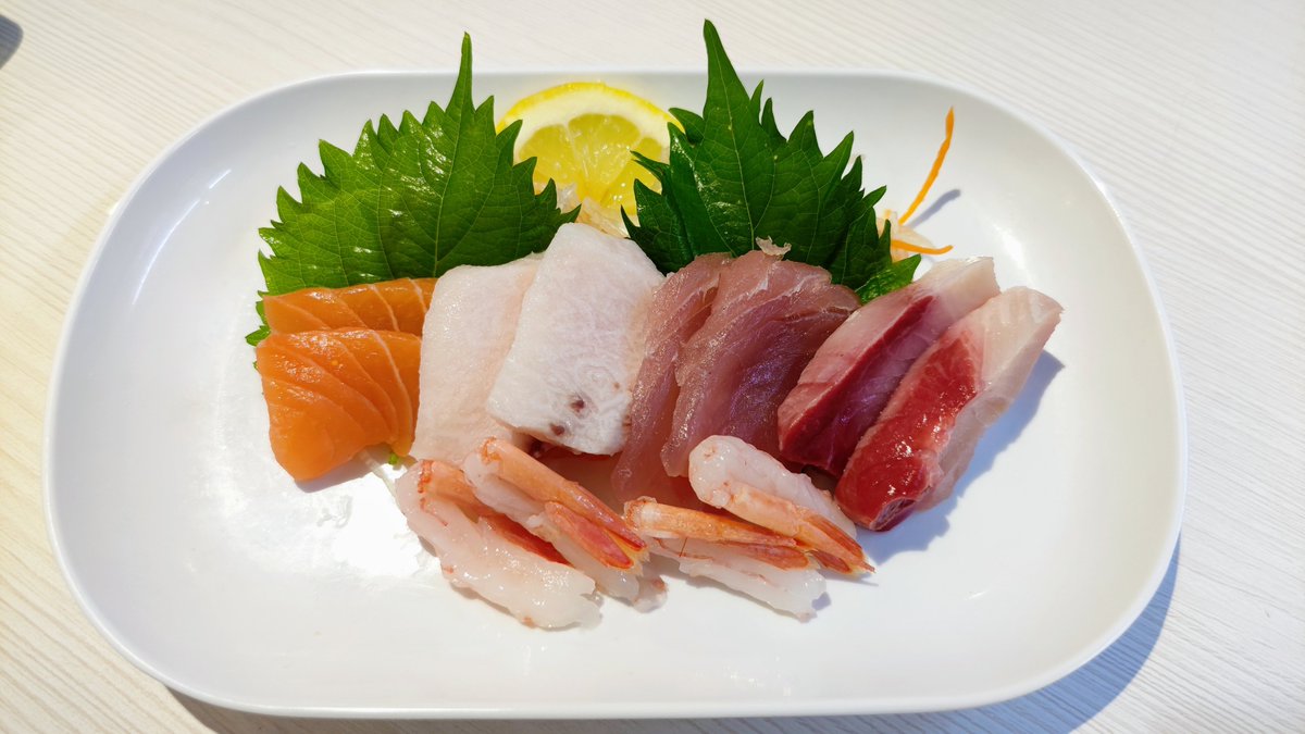 washokuaudio's tweet photo. Salmon mentai don
Sashimi moriawase
Shot on:
Xiaomi K30 pro zoom edition
#k30pro
#Xiaomi
#k30prozoomedition https://t.co/ErQhLmhf5k