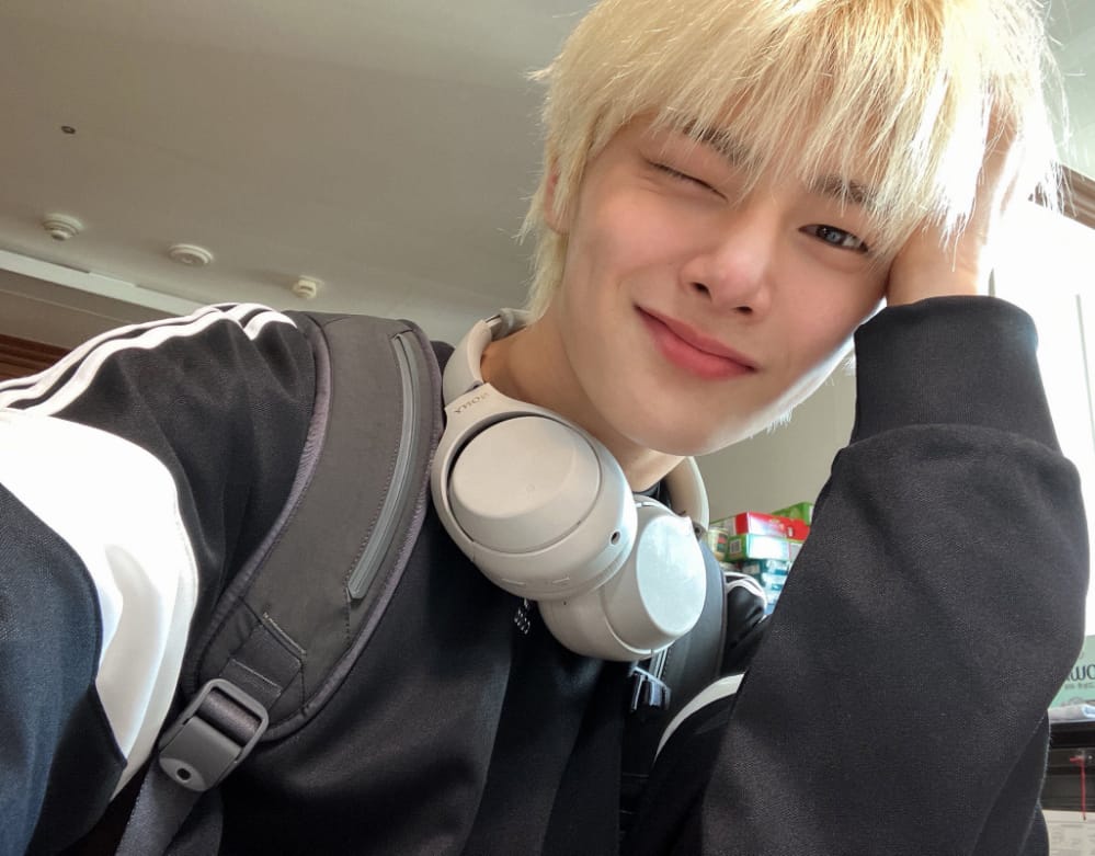 StrayK1dsBubble's tweet photo. I.N 💭 Update [2022/09/25]

[🦊💭] "I hope you have a fun weekend Y/N"

[🦊💭] "I'll message you later, Y/N Bbang-ba" https://t.co/OT0OcQ0cTR