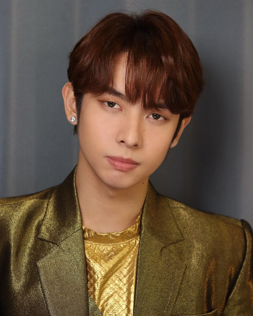 sweetmonamanjah's tweet photo. Keep shining like a star ✨  @jah447798 We're so proud of you &amp; we love you so much 💕 

#SB19_JUSTIN #PuregoldxSB19Justin https://t.co/6Hvce5zRUa