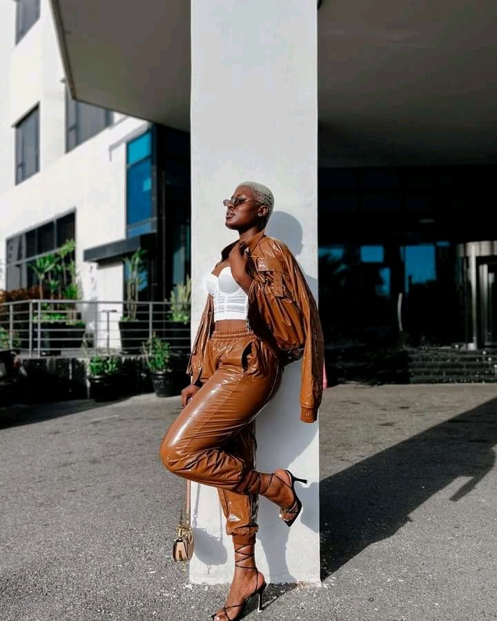Pnelani1's tweet photo. One thing about me,i will always be team #teamAlexUnusual seeing her winning and doing the things she loves makes my heart skip a beat..Love Amuchechukwu Asogwa with my full chest https://t.co/6Rs3beUp0r