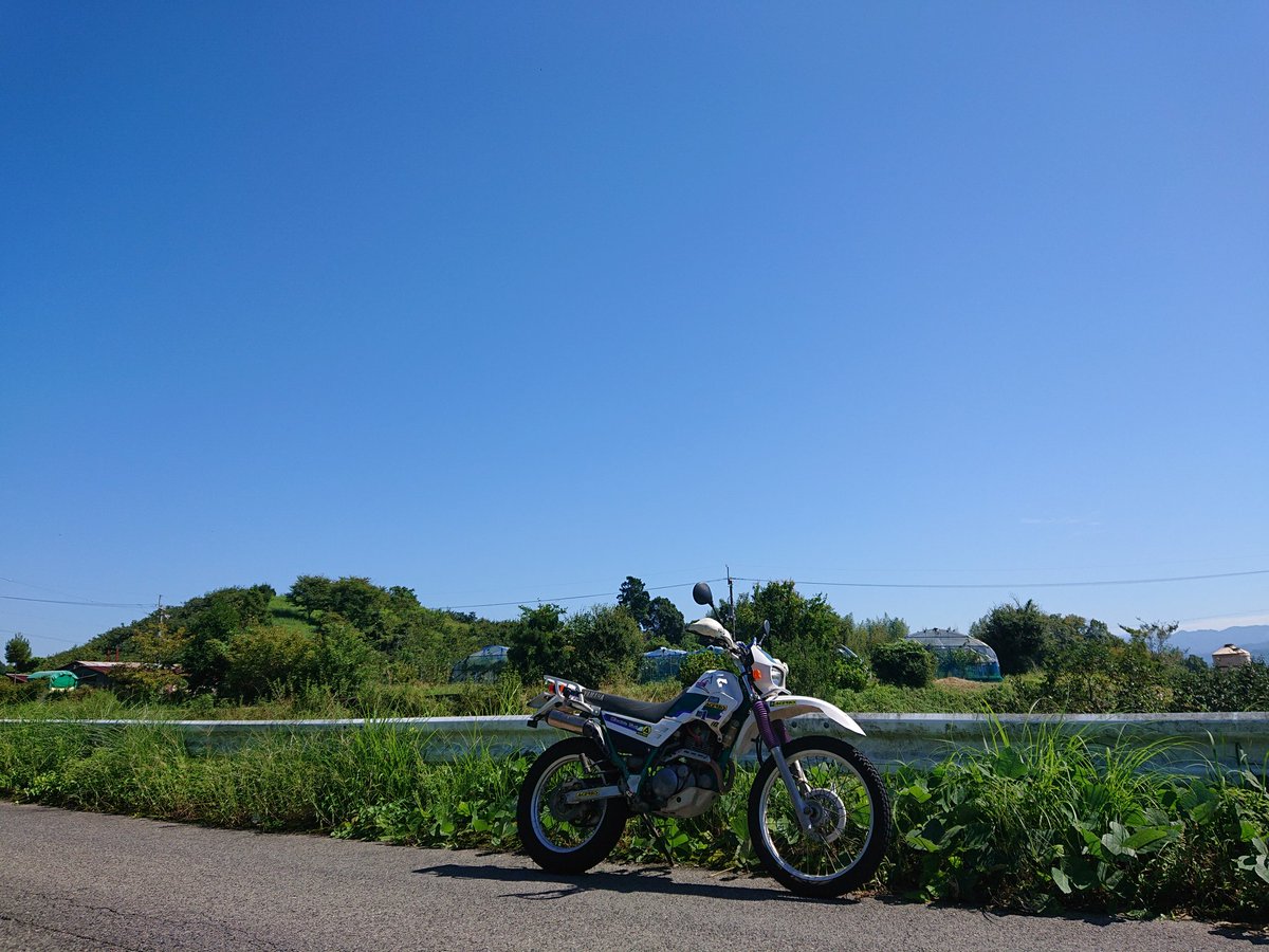 nakanisan's tweet photo. 秋晴れ❗
バイクの動作確認プチツー
嫁から貰った時間は約２時間。
１府２県約５０キロ(^_^)v https://t.co/bSXTPcla2e