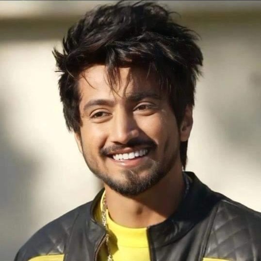 Vishusoni02's tweet photo. Winner No matter What♥️

FAISU FOR THE WIN

#FaisalShaikh #FaisalShaikhInJDJ10 #Faisu #faisusquad #KhatronKeKhiladi12 #KhatronKeKhiladi #KhatronKeKhilad12 #KKK12 https://t.co/CyCh1V4uQd