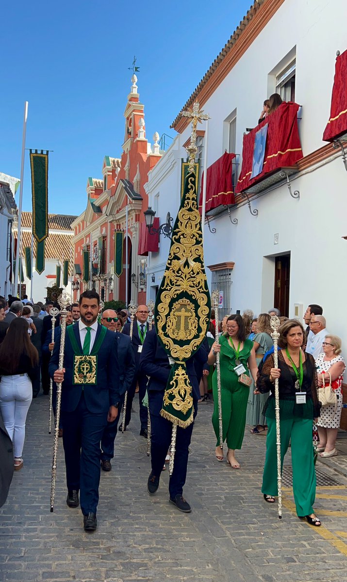 Santa_VeraCruz's tweet photo. XXXVII Peregrinación de HHCC De la Vera+Cruz en Olivares (Sevilla). Nuestra Cofradía participa en este tradicional encuentro anual con una numerosa representación.
.
.
.
#veracruzALH #AlhaurínelGrande #Olivares #Sevilla #peregrinacionOlivares https://t.co/YXi5xUOcRE