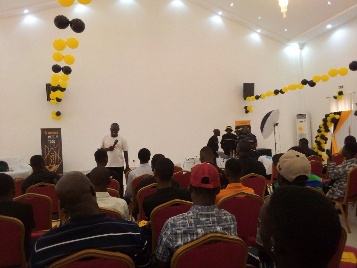 bigonsys's tweet photo. J'étais à Lomé dans le cadre du Binance Meetup tour Afrique. S'était un réel plaisir 🔥🔥
@binanceafrique @AyemouLoic @binance @BinanceAngels @cz_binance
#BinanceMeetup #BinanceMeetupTour #BinanceMeetupTogo https://t.co/uPjxDc348n