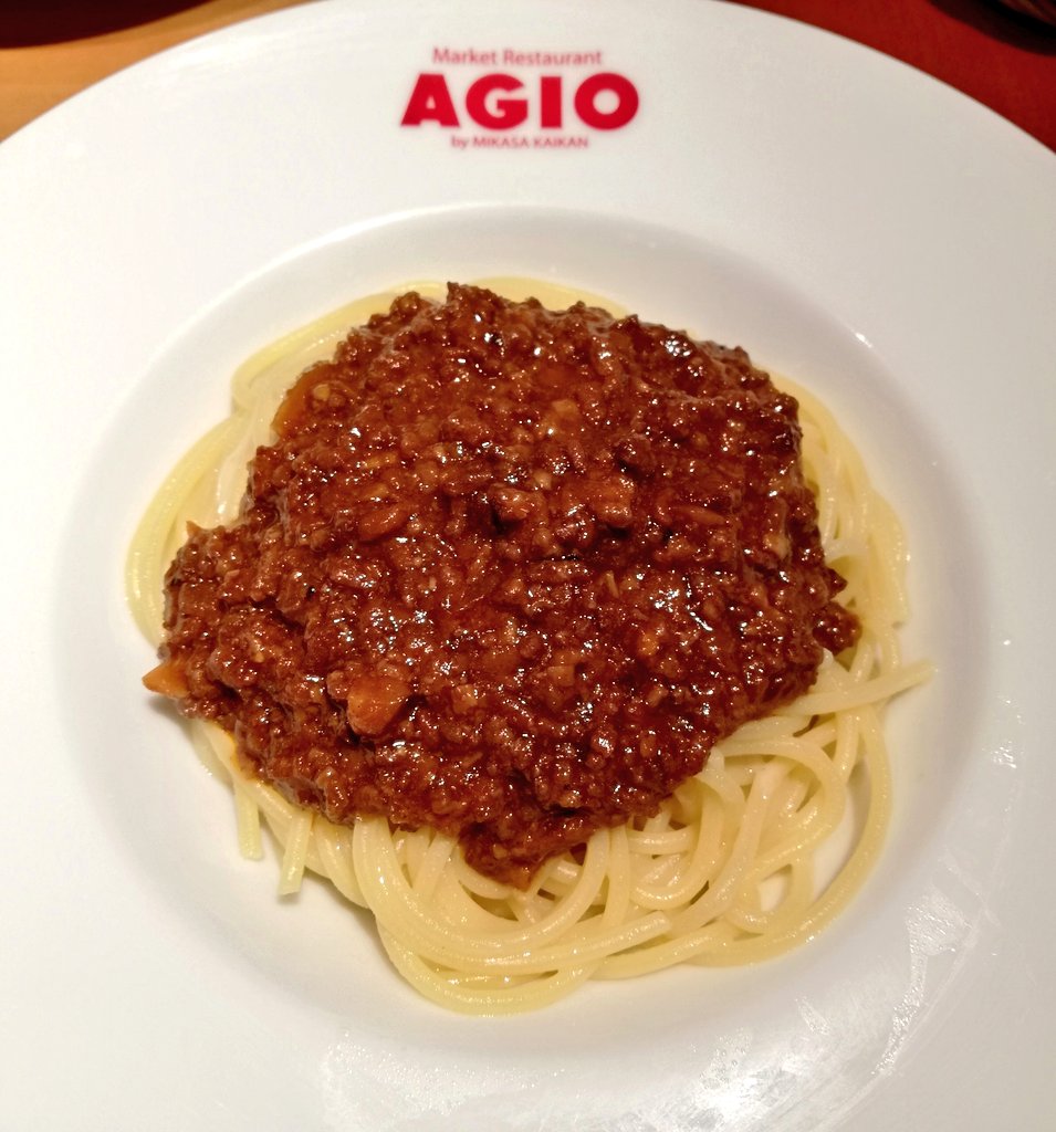 サンクリお疲れさまでした 
サンシャインシティには
飲食店がいっぱいあってありがたいですね
ミートソースパスタとピザを食べました🍝 