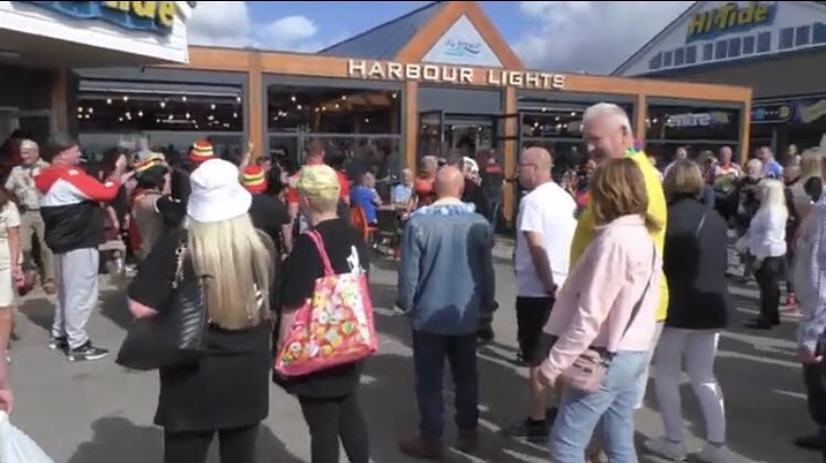 WalesBucketHats's tweet photo. Elvis festival at the Hi Tide Inn, Porthcawl https://t.co/t2i3DqcWjs