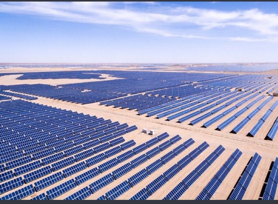 #عاجل ..
أعلنت الشركة السعودية للطاقه عن مشروع الطاقة الشمسية بـ #طبرجل بطاقة 400 ميجاواط . ضمن خمسة مشاريع جديدة مطروحة في ينبع والغاط ووعد الشمال والحناكية .