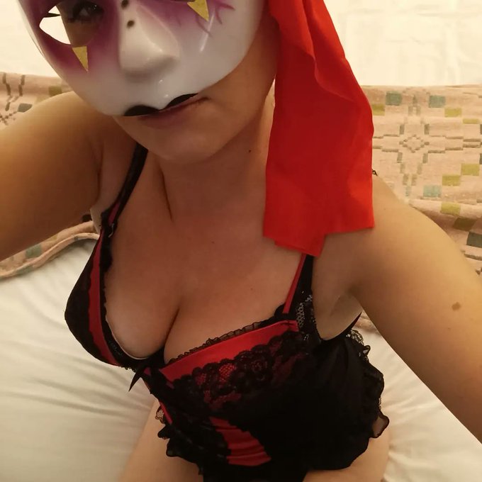 Get to know me honey 💦💦💦  https://t.co/PqzF74T2PG https://t.co/n1sDS7GRM9<a href="/tag/exclusive"class="tags"><span>#exclusive</span></a><a href="/tag/discount"class="tags"><span>#discount</span></a><a href="/tag/promotion"class="tags"><span>#promotion</span></a>