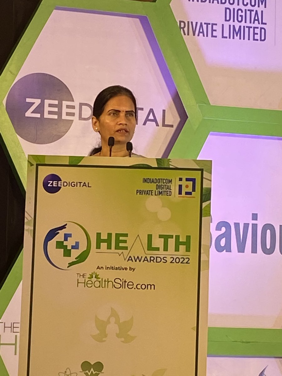 abhayojha's tweet photo. MOS Health @DrBharatippawar chief guest had delivered inspiring quotes in her keynote speech- when we grow up we move from pencil to pen because we do not have privilege to remove what we did. #healthawards #zeedigital https://t.co/Qu6cmdcgeA