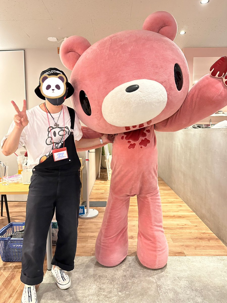 Stage1Streamer's tweet photo. わーい✨✨🥰🥰グルーミーと!
#htz22 https://t.co/ck8oc7oudu