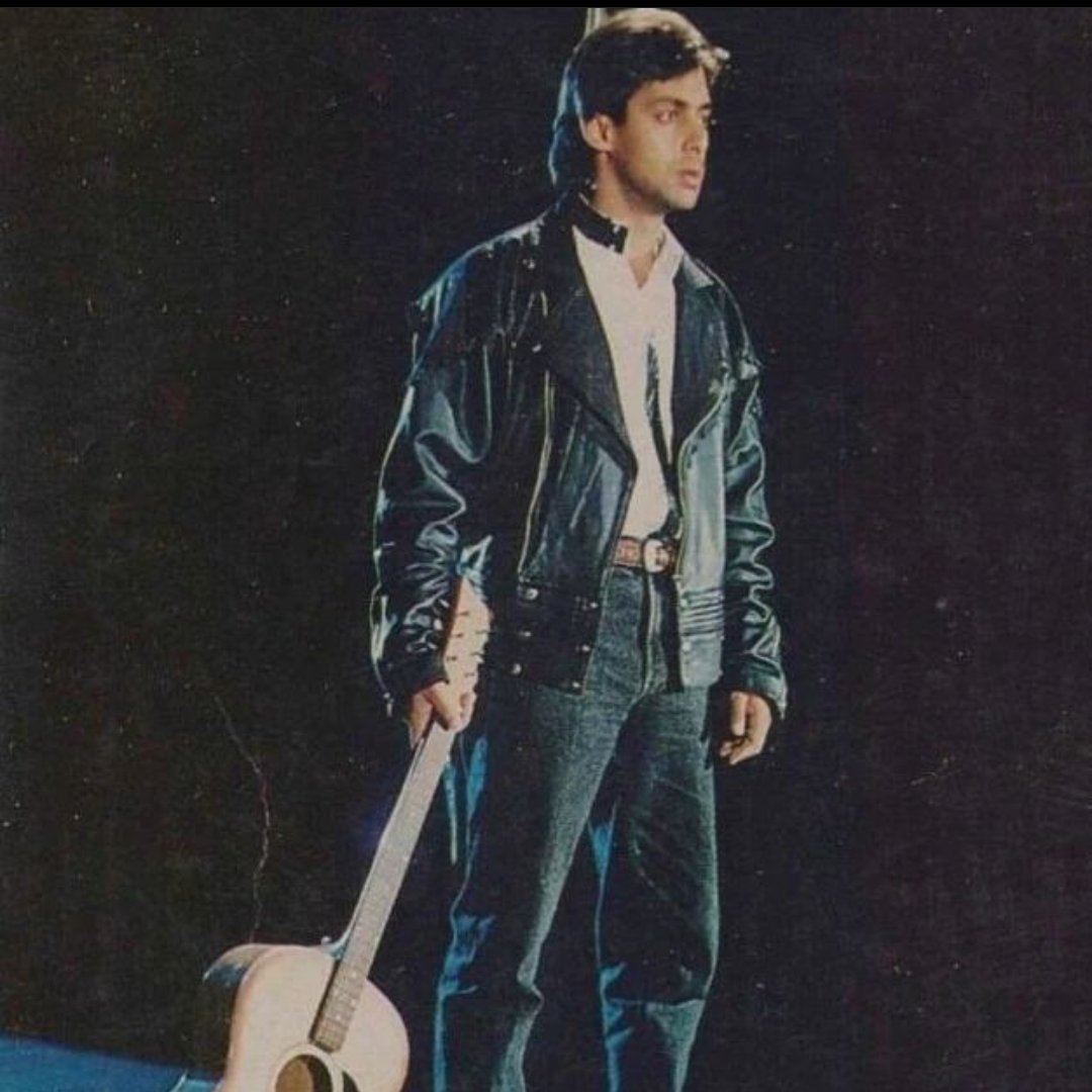 BeingNiTzz's tweet photo. Prem the Lover Boy ❤💙🙌 https://t.co/GppKXDGfJm