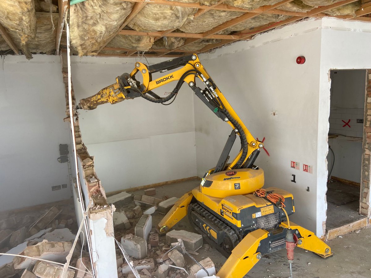 Love a bit of Brokk work <a href="/CDC_Demolition/">CDCDemolition</a> <a href="/tru7group/">Tru7 Group</a> <a href="/Guynicholls7/">Guy Nicholls</a> <a href="/tm__33/">Tony Marshall</a> <a href="/JakeNicholls45/">Jake Nicholls</a> <a href="/DavidClarkeCDC/">David Clarke</a> <a href="/Chinny63549321/">Chinny</a> #brokk #demolition #nfdc