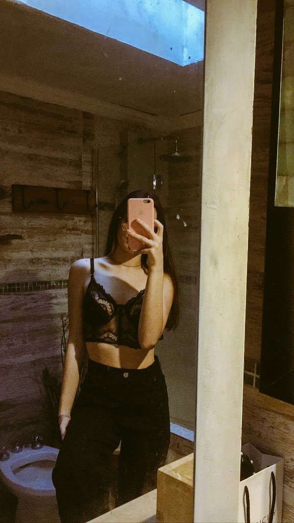 OrixXa22's tweet photo. 🗝🕷 https://t.co/w6QEt81S8i