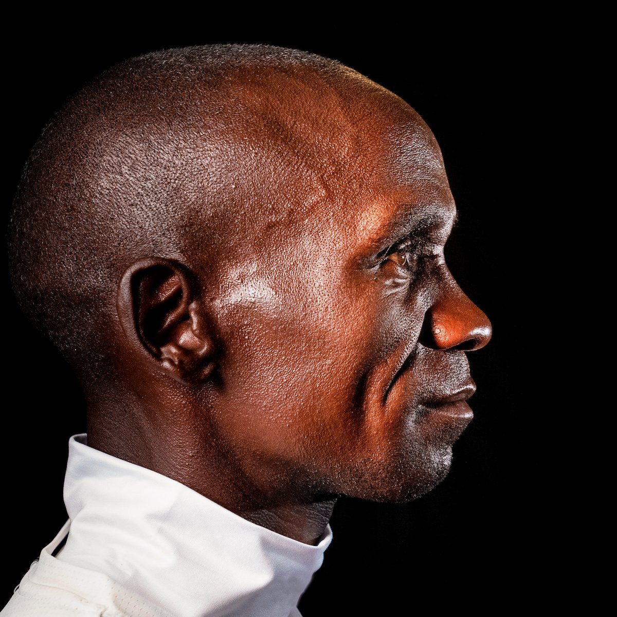 Eliud Kipchoge 𝗖𝗢𝗡𝗧𝗜𝗡𝗨𝗘𝗦 to defy human limits.

He wins his fourth Berlin Marathon title, running a new world record of 2:01:10* 

The greatest marathon runner we've ever seen. 🐐

#LondonMarathon | #BerlinMarathon2022