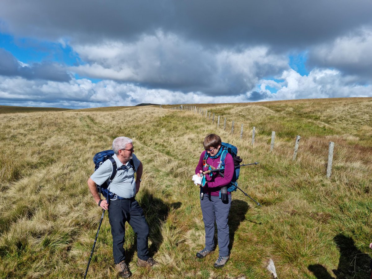 EildonRamblers's tweet photo. #GetOutsideDay
Starting at #TowFord, following the course of #DereStreet, joining the #PennineWay visiting the site of a Roman encampment, #ChewGreen. Following tracks paths around #HindhopeLaw, eventually to #NetherHindhopefarm, returning to #TowFord. 

@ramblersscot @RamblersGB https://t.co/zx2LJzyakc
