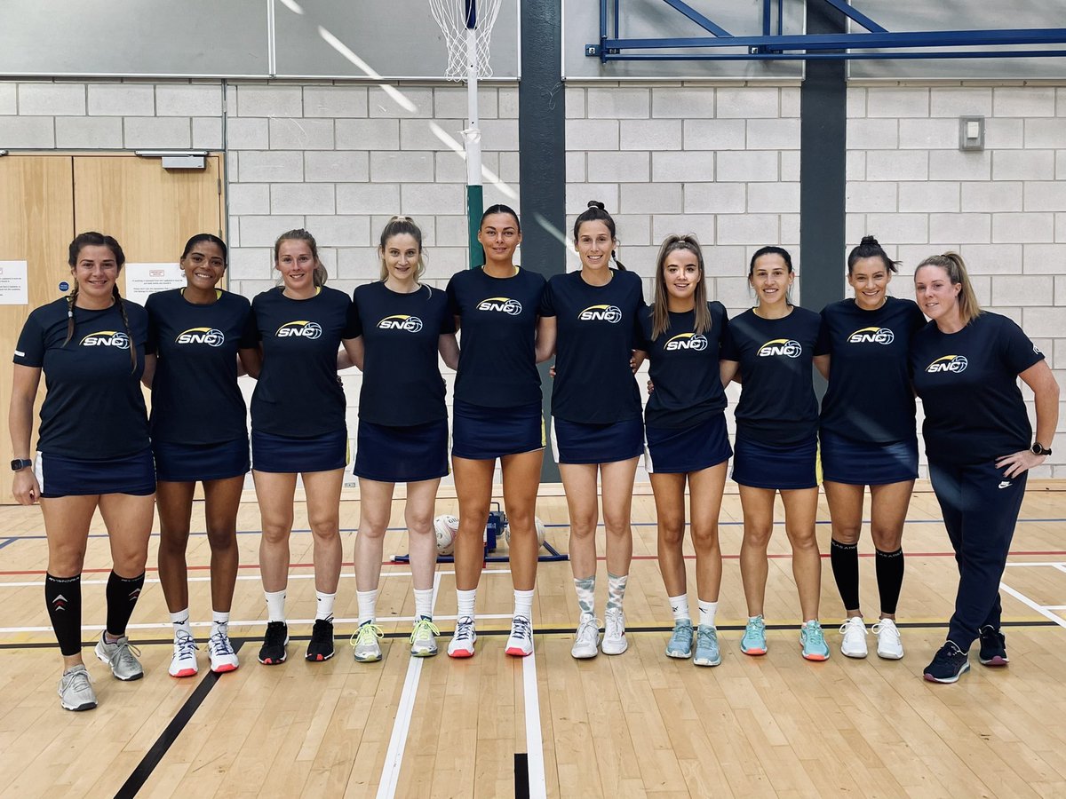 Game ONE! Let’s go Thunder v <a href="/LindenNetball/">Linden Netball Club</a> 🙌🏻 Starting 7;

GS - Cadogan 
GA - Marsland 
WA - Compton
C - Franks. B 
WD - Franks. E
GD - Nicoll
GK - Leahy- Salvage 
💙 Wilkinson 
💛 Severs 
Coach - Jutson 
Game Sponsor: TQ Design &amp; Build