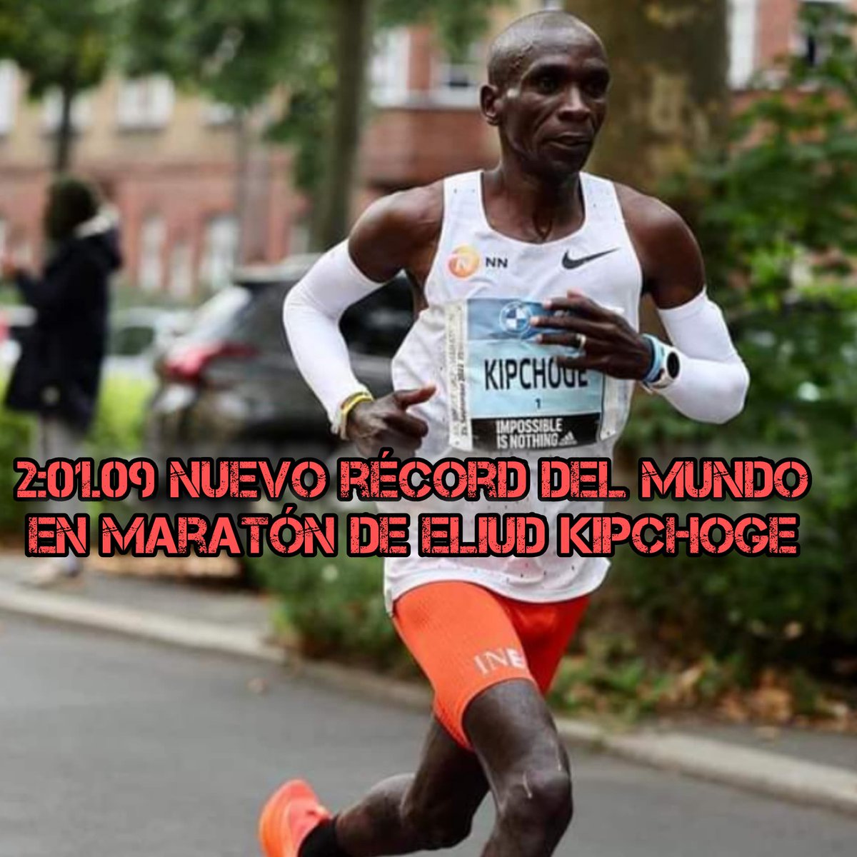 EnDondeCorrer's tweet image. 🥇 ¡Increíble Kipchoge!

Nuevo récord del mundo de maratón en Berlín: 2:01:09.

📌 Ha corrido 31 segundos más rápido que en su anterior récord, logrado también en Berlín 2018.