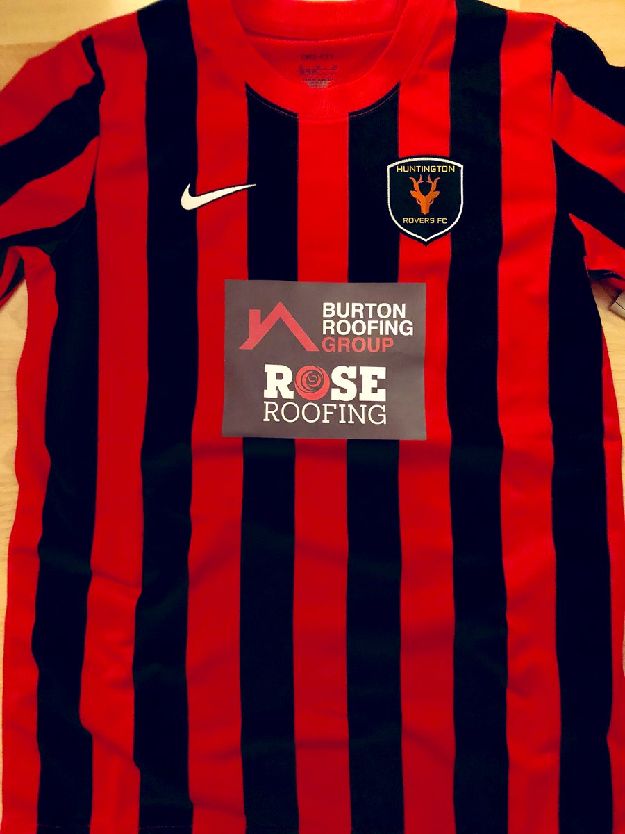 Massive thank you to  <a href="/Burton_Roofing/">Burton - The Roofing People</a> and <a href="/RoseRoofingLtd/">Rose Roofing Ltd</a> for sponsoring Huntington Rovers U10 Girls match kits for the 22/23 season! They were looking very smart in their first home game of the season yesterday 🤩⚽️