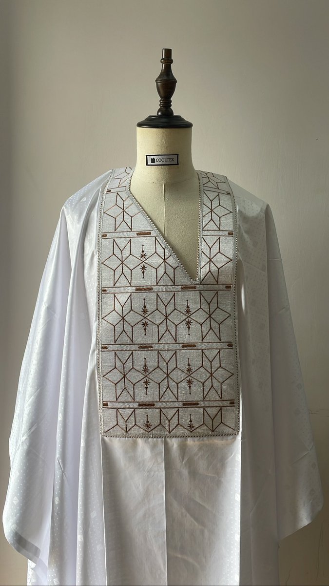 Cool_Textiles's tweet photo. CoolTex Agbada
A 🧵 
N40,000 https://t.co/at6SHhgkzm