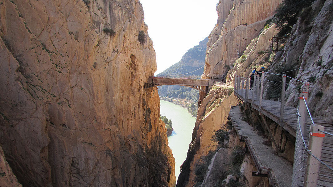 VdelGuadalhorce's tweet photo. Caminito del Rey visita obligada si visitas el Valle del Guadalhorce

https://t.co/tDxLfOYpao

#CaminitodelRey #caminitodelrey👑 #caminitodelreytours #desfiladerodelosgaitanes #ElChorro #Álora #ValledelGuadalhorce #LaGarganta #PantanodeelChorro #turismoMálaga #turismoAndalucia https://t.co/QdR02KLjMx