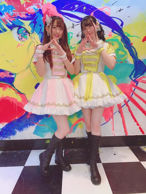 今日もイベントに来てくださった皆様!ありがとうございます!!!リーダーと衣装交換しました!なりきって仕切ってみましたが、難しかったリーダーの偉大さを知りましたいつも本当にありがとうね!!! 