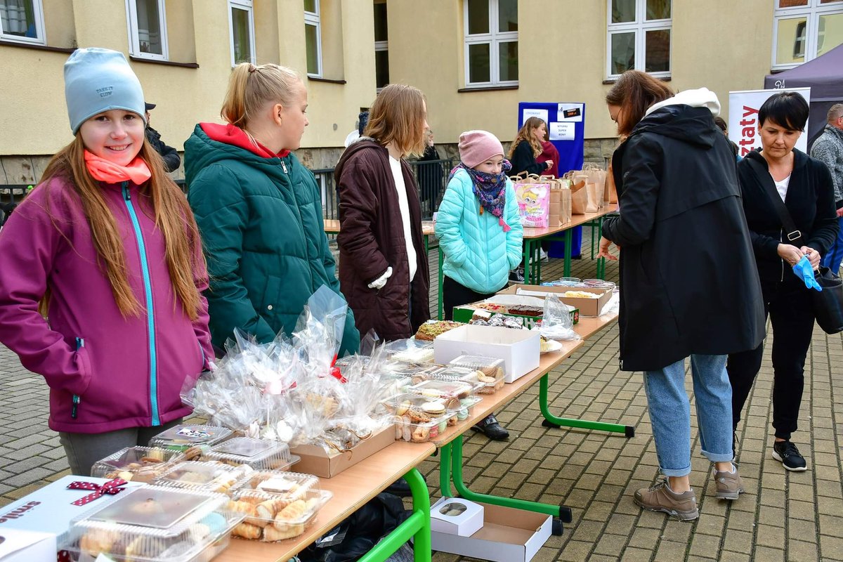 J_Szlachetka's tweet photo. Tak było wczoraj na naszym pikniku ekologicznym ♻️🪫🪴 @WFOSiGWKrk @LIFE_Malopolska
#RazemDlaMyślenic
#ekoMY https://t.co/Tj5Xlls7Nh