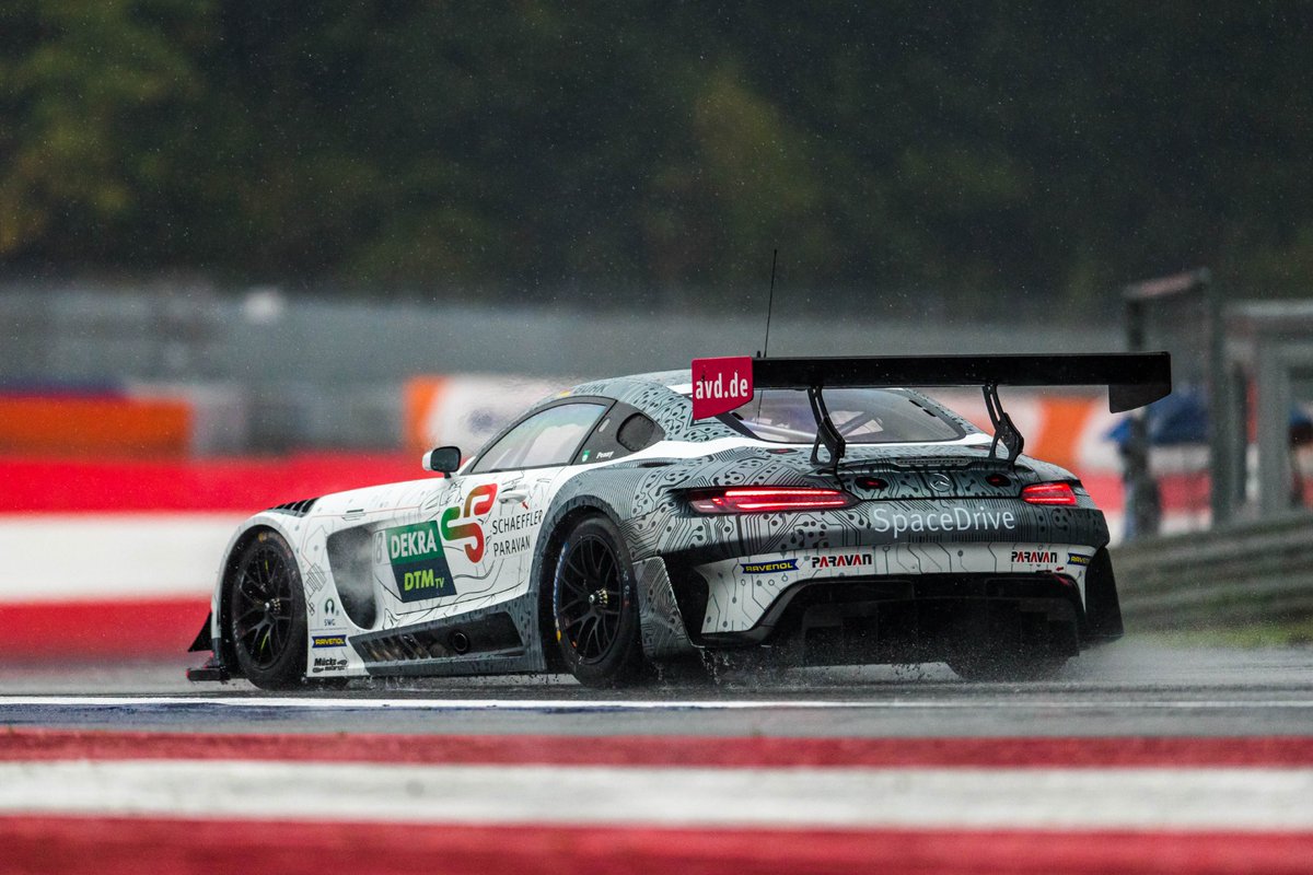 MMosport's tweet photo. #SpaceSwim instead of #SpaceDrive would maybe be good idea for this #DTM #Raceday 🤔
After a multiple 🚩 #qualifying session @MaxiBuhk finished on P20 for the 2nd @DTM #race at #RedbullRing today at 13:30 local ...
#LIVE on https://t.co/MmMJ0oFIYS
#FeelTheRoar #DEKRA #AMG https://t.co/Suj669Eodc