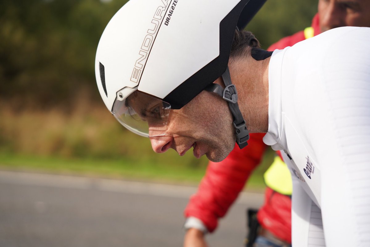 Mark Beaumont tweet media