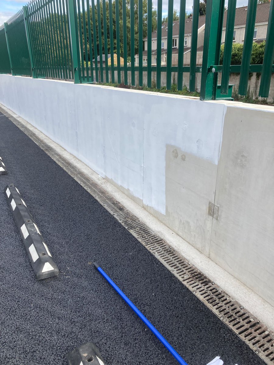 MaynoothA's tweet photo. The beginnings of our Mural at Maynooth train station, thanks to artist Antoon. https://t.co/TmvCN0WSTH