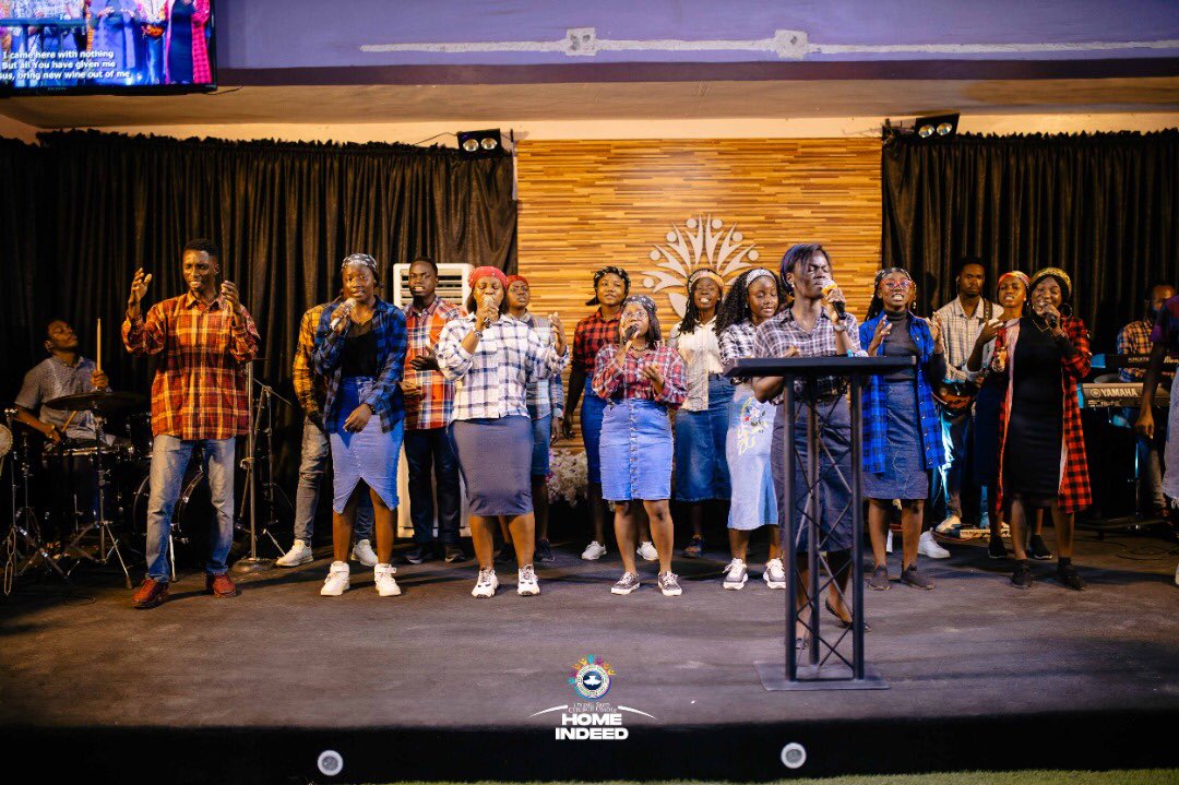 rccglsc_'s tweet photo. 🎶🎶🎶
Make me Your vessel
Make me an offering
Make me whatever You want me to be
I came here with nothing
But all You have given me
Jesus bring new wine out of me…
- @SpiritProphecy_
#rccg #rccgworldwide #rccglsc #teamard #homeindeed #wardround #growth #spirituality https://t.co/myig4QxY7W