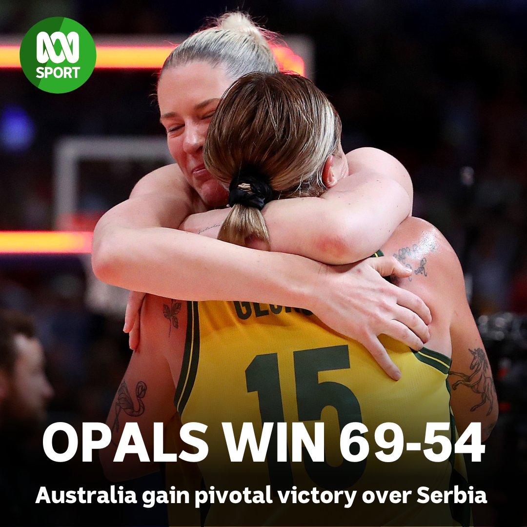 abcsport's tweet photo. 🇦🇺 That's back-to-back wins now for the @BasketballAus Opals! 🏀🙌

A tough 69-54 win over Serbia has the Aussies placed 2-1 in the @FIBAWWC group stage, but a late injury to Bec Allen could concern the home side. 💚💛

📰 https://t.co/wzVDJ69WOT #FIBAWWC #GoOpals #Sisterhood https://t.co/2RhLN6o4Cp