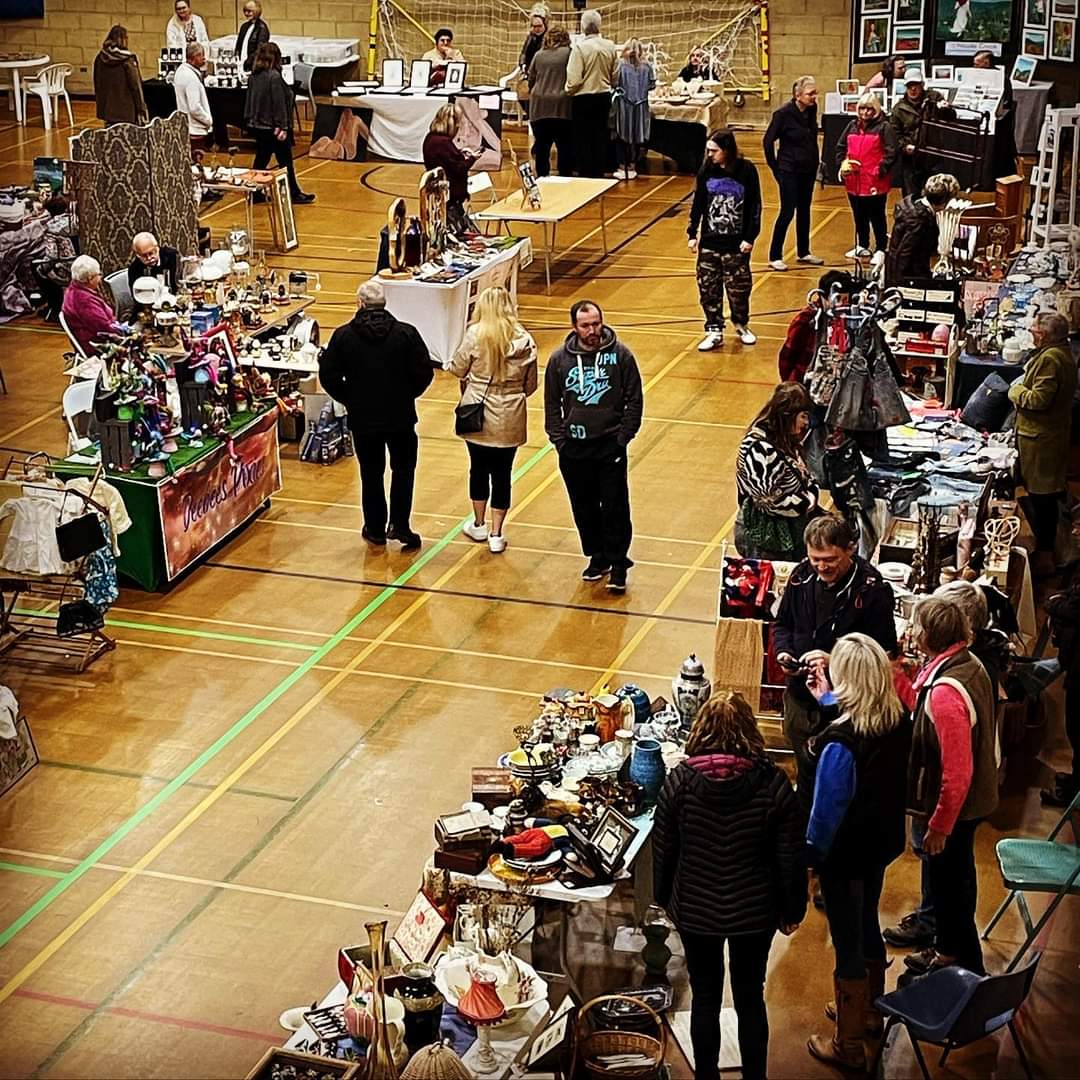 NMFestival's tweet photo. Our Antiques, Collectables &amp; Vintage Craft Fair is now underway at New Mills Leisure Centre. There’s stalls, selling a variety of antiques, crafts, art &amp; more. Plus refreshments &amp; yummy cakes

It’s on until 3pm, admission is £1 min donation, profits go to New Mills Festival https://t.co/Ljc9TETUtO