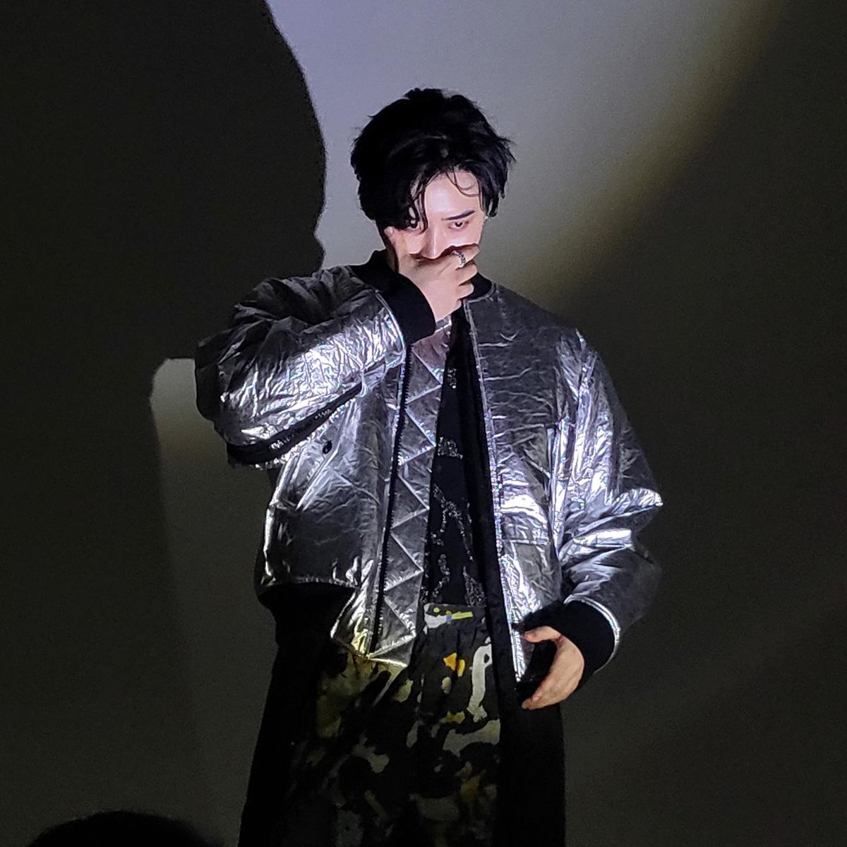 LJS_society's tweet photo. ᴊᴏɴɢꜱᴜᴋ0206 IG's 😃 https://t.co/g4vLq5LdUs