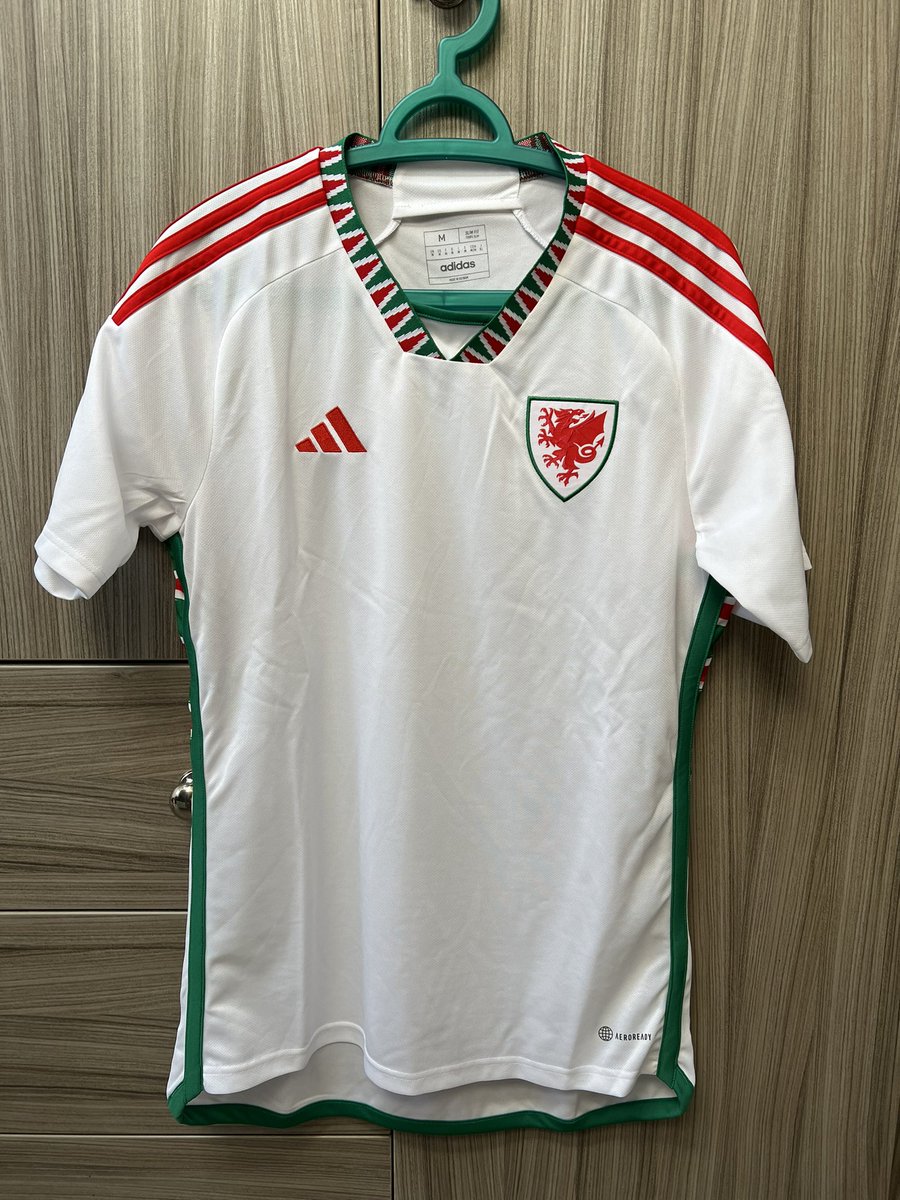 My Mum managed to snag one of these rare beasts in JD Sports Cardiff. Will need an iron pre World Cup but my word what a beaut.