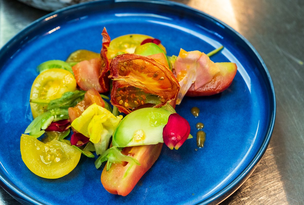 When it's this colourful, it's got to be good for you! 😍

A classic Tomato salad, this one is made up of local &amp; heirloom tomatoes, nasturtium, and a lacto-tomato dressing.

Try it today at The Crown 👑